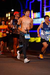 BIB: 110, 42561, 44530
                            <button type="button" onclick="openModal(22876927)" class="btn btn-primary btn-sm float-right btn-popup" data-toggle="modal" data-target=".modal-high-quality">
                        <i class="fas fa-shopping-cart"></i> Add to Cart
                    </button>
                                            <button type="button" onclick="isThisMe(22876927, true)" class="btn btn-success btn-sm float-right btn-popup btn-isme hidden" data-toggle="tooltip" data-placement="bottom" title="นี่คือรูปของคุณใช่ไหม คลิกที่นี่เพื่อเอาเข้าอัลบั้ม">
                        <i class="fas fa-plus"></i> Add to album
                    </button>
                    <button type="button" onclick="isThisMe(22876927, false)" class="btn btn-warning btn-sm float-right btn-popup btn-isnotme hidden">
                        <i class="fas fa-ban"></i> Remove from album
                    </button>